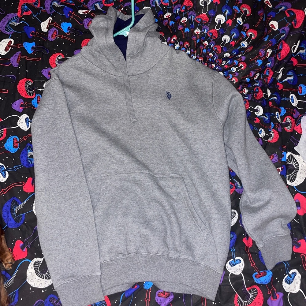Never worn hoodie 🤪